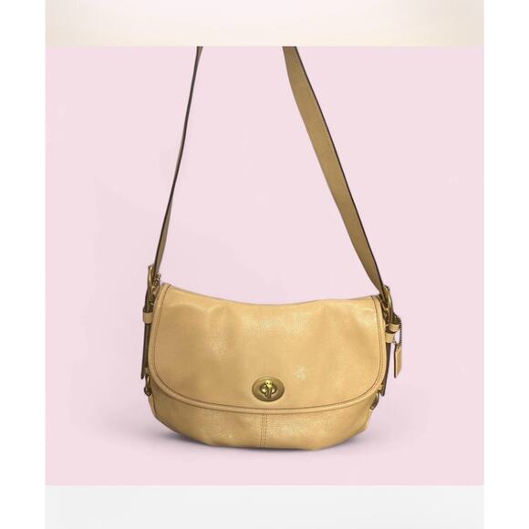 Coach Legacy Turnlock Crossbody (Leather, Cream) - Picture 2 of 7